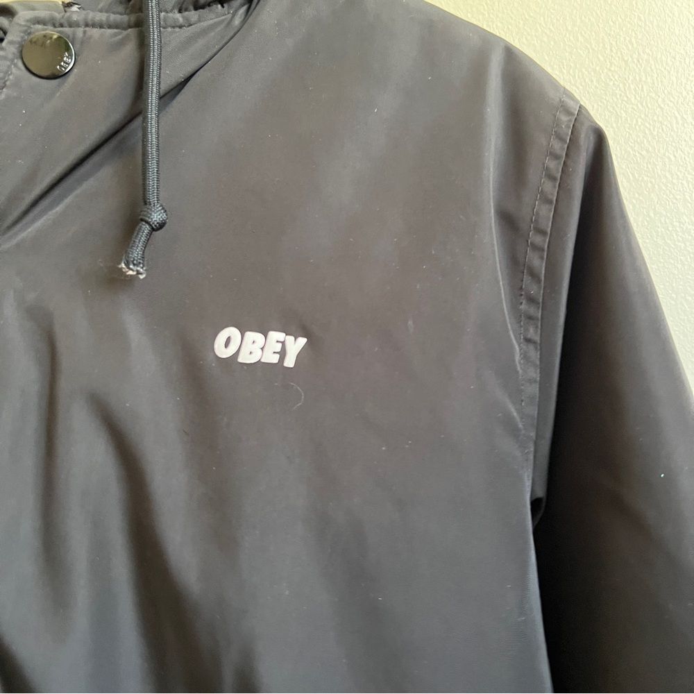 OBEY men’s black winter jacket with hood Size Small - Picture 7 of 7